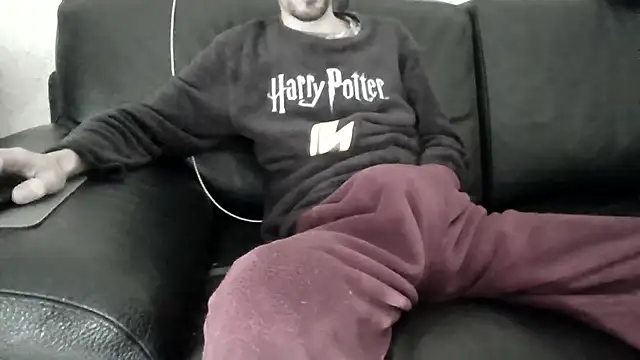 Snapshot of passif520 chatting on November 4, 2025, 11:47 am passif520 online show from November 4, 2025, 11:47 am