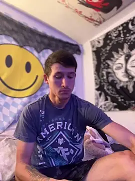 bigdckstud online show from April 22, 2026, 1:12 am