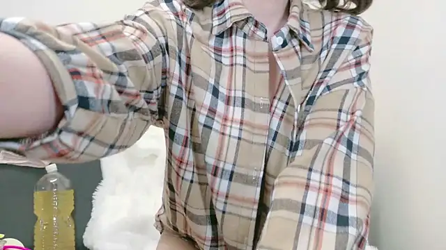 Oo O oO online show from February 17, 2025, 3:11 pm