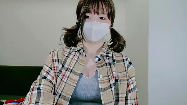 Oo O oO online show from February 19, 2025, 2:33 pm