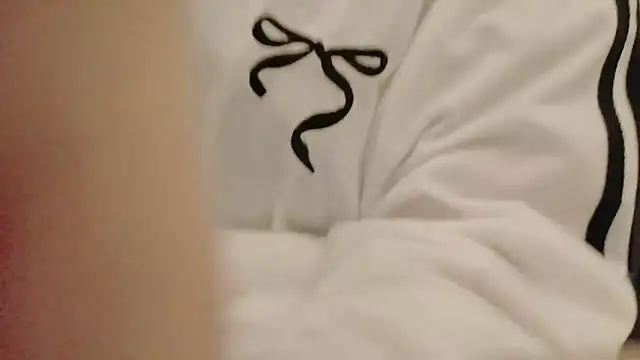 Oo O oO online show from March 10, 2025, 2:16 pm