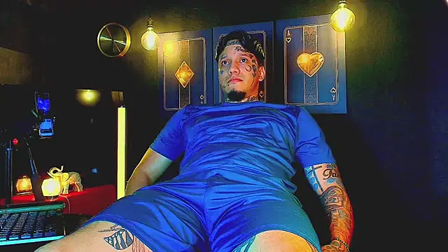 daimond hope666 online show from October 17, 2025, 8:32 pm