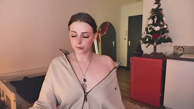 Snapshot of ce_leste__ chatting on November 26, 2025, 6:19 pm ce leste online show from November 26, 2025, 6:19 pm