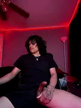 plutomf online show from October 12, 2025, 7:54 am