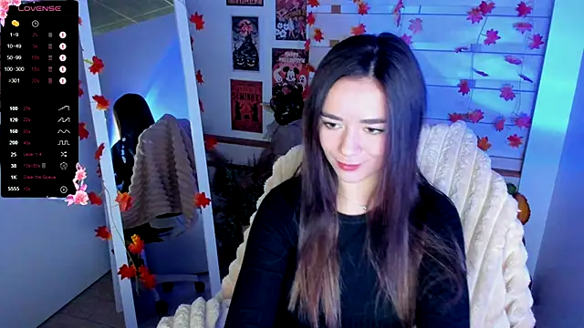 Snapshot of Bella_XO chatting on October 18, 2025, 6:37 am Bella XO online show from October 18, 2025, 6:37 am