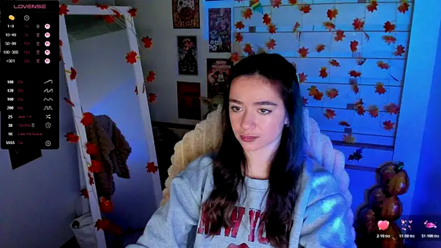 Snapshot of Bella_XO chatting on November 1, 2025, 7:24 am Bella XO online show from November 1, 2025, 7:24 am