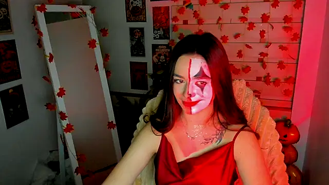 Snapshot of Bella_XO chatting on October 31, 2025, 8:33 am Bella XO online show from October 31, 2025, 8:33 am