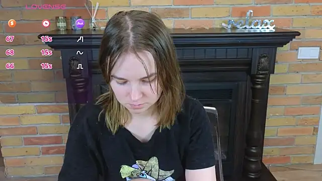 Ellie Sunset online show from June 9, 2026, 1:23 pm