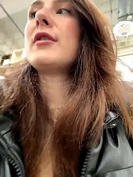 Dina Tease online show from November 9, 2025, 1:15 pm