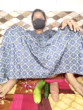 Snapshot of pihu32824 chatting on February 14, 2026, 7:47 pm pihu32824 online show from February 14, 2026, 7:47 pm