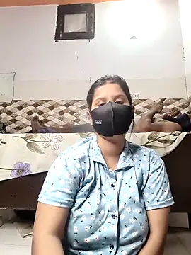 Snapshot of pihu32824 chatting on February 28, 2026, 6:51 pm pihu32824 online show from February 28, 2026, 6:51 pm