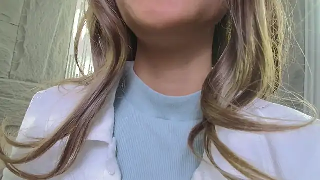 Snapshot of KaitlynLoveCam chatting on October 10, 2025, 12:00 am KaitlynLoveCam online show from October 10, 2025, 12:00 am