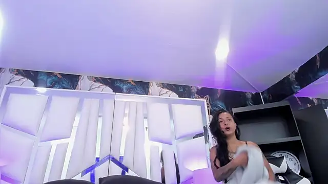 rave connor online show from July 17, 2026, 5:54 pm