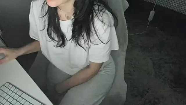 Snapshot of bigb00tyjudyyX chatting on April 9, 2026, 3:51 pm bigb00tyjudyyX online show from April 9, 2026, 3:51 pm