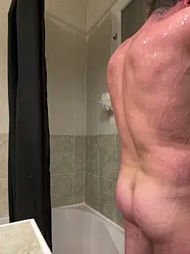 frenchboy9711 online show from March 1, 2026, 7:58 pm