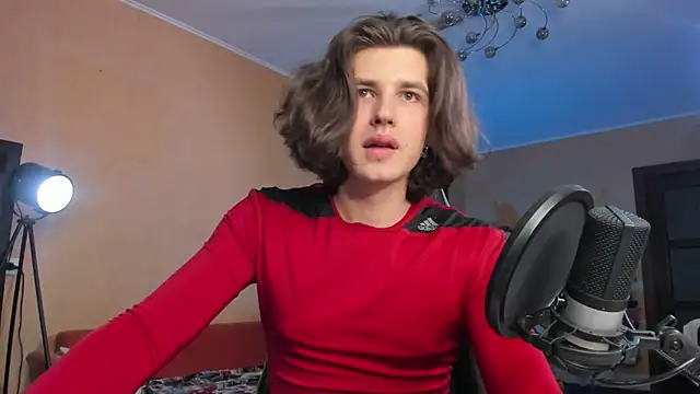 Snapshot of daddyMarty420 chatting on December 15, 2025, 4:29 am daddyMarty420 online show from December 15, 2025, 4:29 am