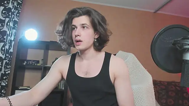 Snapshot of daddyMarty420 chatting on November 29, 2025, 11:10 am daddyMarty420 online show from November 29, 2025, 11:10 am