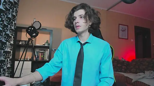 Snapshot of daddyMarty420 chatting on November 2, 2025, 7:13 am daddyMarty420 online show from November 2, 2025, 7:13 am