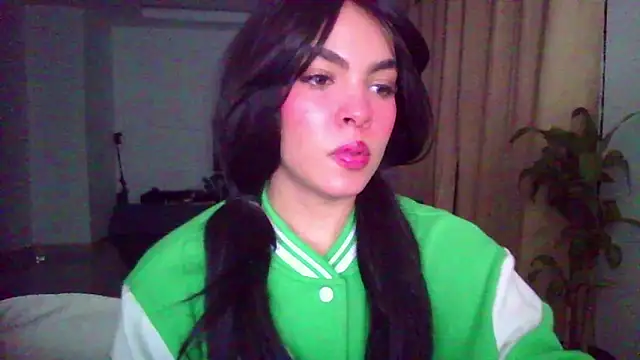 Snapshot of Kiri_Cutee chatting on November 24, 2025, 3:39 am Kiri Cutee online show from November 24, 2025, 3:39 am