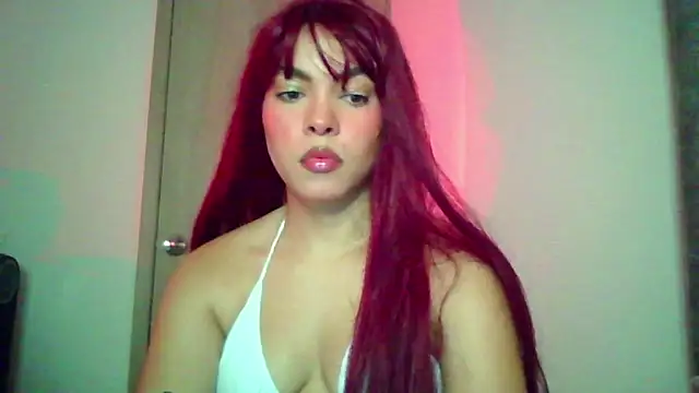 Snapshot of Kiri_Cutee chatting on October 15, 2025, 4:33 am Kiri Cutee online show from October 15, 2025, 4:33 am