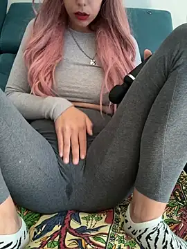 Porcella96 online show from April 15, 2026, 7:58 am