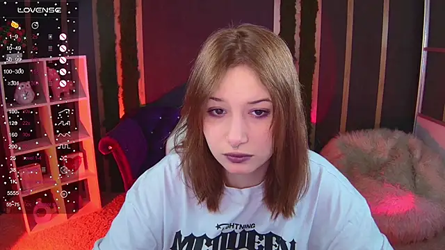 Snapshot of Eridabytrend chatting on November 19, 2025, 12:16 pm Eridabytrend online show from November 19, 2025, 12:16 pm