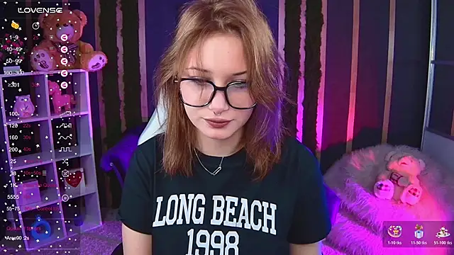 Snapshot of Eridabytrend chatting on November 29, 2025, 12:16 pm Eridabytrend online show from November 29, 2025, 12:16 pm