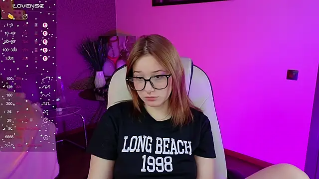 Snapshot of Eridabytrend chatting on December 5, 2025, 12:15 pm Eridabytrend online show from December 5, 2025, 12:15 pm