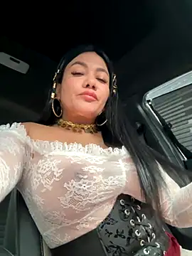 Snapshot of Abril10_ chatting on October 24, 2025, 2:49 pm Abril10 online show from October 24, 2025, 2:49 pm