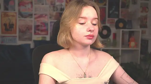 AdeleLoomis online show from March 20, 2025, 2:19 am