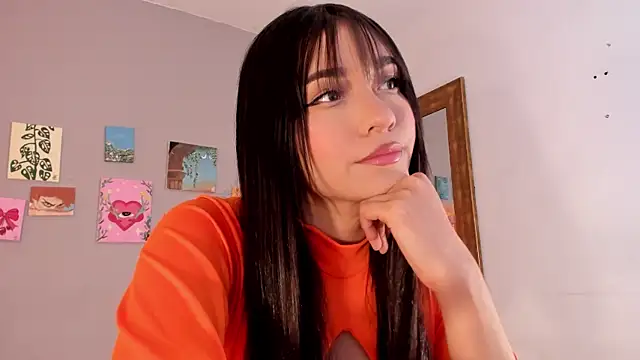 Snapshot of Maia_W10 chatting on July 26, 2026, 3:19 pm Maia W10 online show from July 26, 2026, 3:19 pm