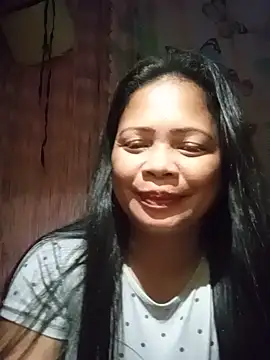 880HOT online show from August 7, 2026, 9:26 am
