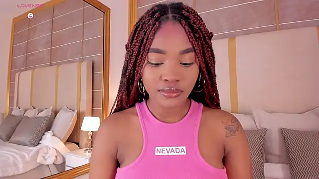 Snapshot of AriaFoster chatting on November 3, 2025, 11:41 pm AriaFoster online show from November 3, 2025, 11:41 pm