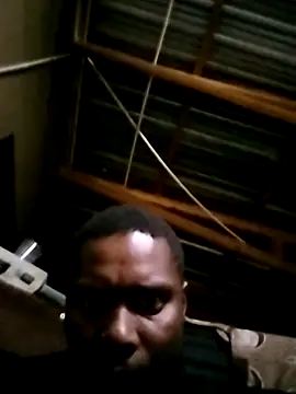 Snapshot of bigtswakalaka chatting on October 4, 2025, 12:45 am bigtswakalaka online show from October 4, 2025, 12:45 am