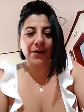 Snapshot of AngeleRoux chatting on November 1, 2025, 12:54 pm AngeleRoux online show from November 1, 2025, 12:54 pm