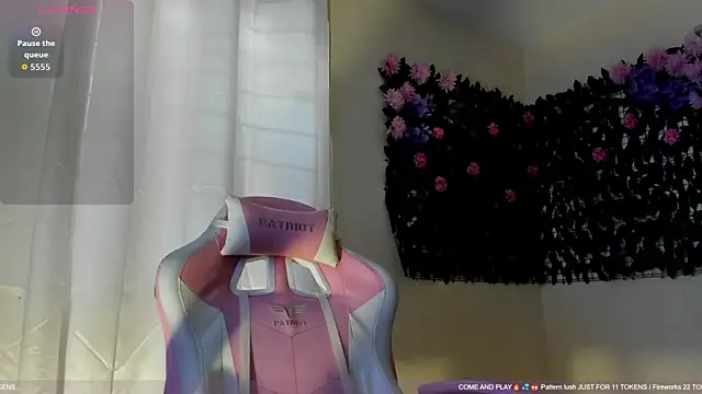 Snapshot of sweetieandjuicyy chatting on June 18, 2026, 8:47 pm sweetieandjuicyy online show from June 18, 2026, 8:47 pm