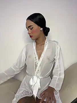 Snapshot of Exotic_girl666 chatting on May 24, 2026, 1:38 am Exotic girl666 online show from May 24, 2026, 1:38 am