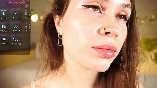 Snapshot of alma_yammy chatting on November 10, 2025, 4:34 pm alma yammy online show from November 10, 2025, 4:34 pm