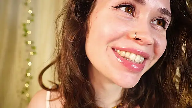 Snapshot of alma_yammy chatting on March 1, 2026, 6:08 pm alma yammy online show from March 1, 2026, 6:08 pm