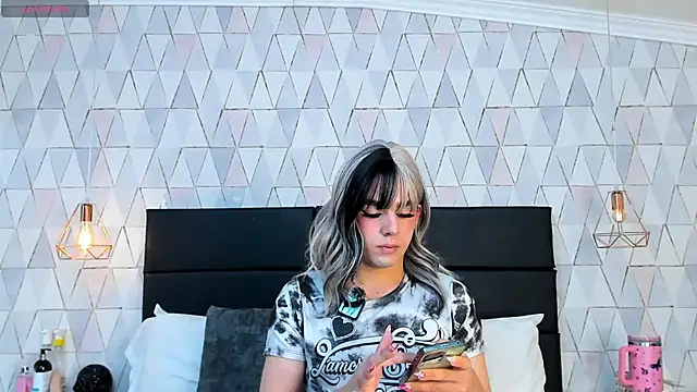 Snapshot of JustinePerry chatting on November 26, 2025, 3:39 am JustinePerry online show from November 26, 2025, 3:39 am