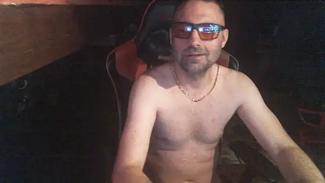 Snapshot of 6996horus chatting on February 12, 2026, 12:43 am 6996horus online show from February 12, 2026, 12:43 am