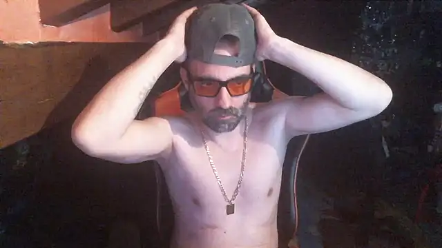 Snapshot of 6996horus chatting on December 11, 2024, 1:47 am 6996horus online show from December 11, 2024, 1:47 am