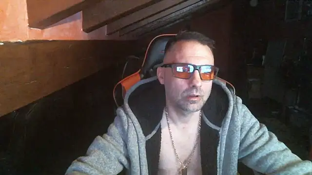 Snapshot of 6996horus chatting on February 7, 2026, 4:42 am 6996horus online show from February 7, 2026, 4:42 am