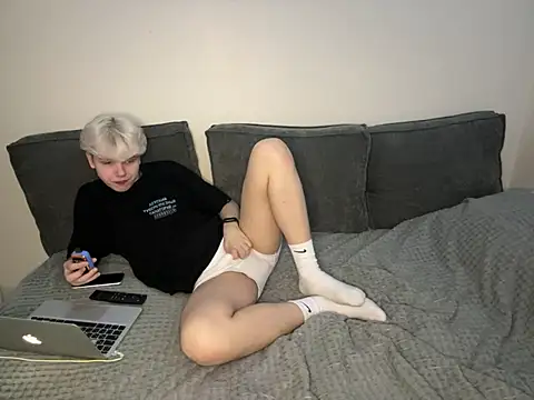 metratok online show from March 6, 2025, 4:07 pm