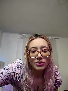 Snapshot of 911Calling chatting on January 14, 2025, 10:55 pm 911Calling online show from January 14, 2025, 10:55 pm