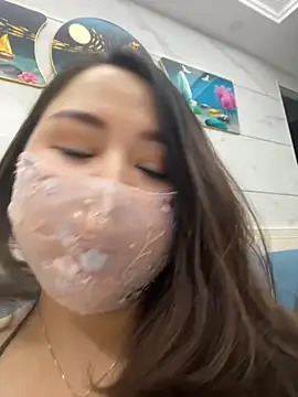 Snapshot of Angie_88 chatting on November 2, 2025, 4:12 pm Angie 88 online show from November 2, 2025, 4:12 pm