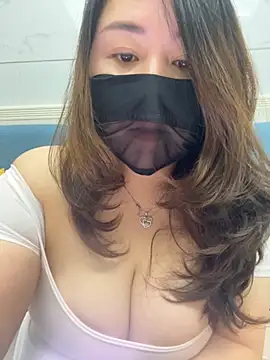 Snapshot of Angie_88 chatting on November 1, 2025, 5:36 am Angie 88 online show from November 1, 2025, 5:36 am