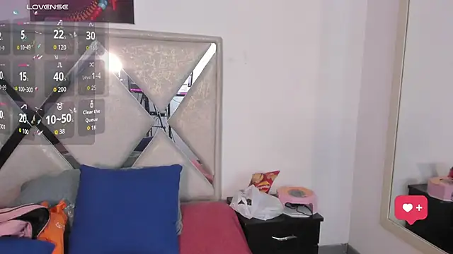 Dulce amg online show from November 12, 2025, 3:21 am