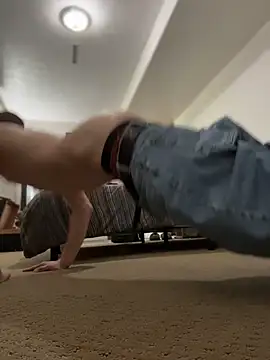 Snapshot of slam_bro chatting on November 16, 2025, 5:39 pm slam bro online show from November 16, 2025, 5:39 pm