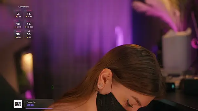 Snapshot of aarimass chatting on March 11, 2026, 2:44 pm aarimass online show from March 11, 2026, 2:44 pm